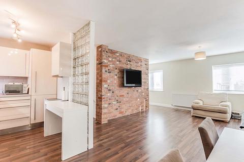 undefined, Oak Tree Court, West Yorkshire WF1