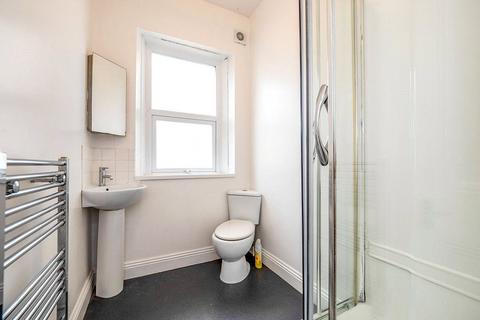 3 bedroom house share to rent, Lipson Road, Devon PL4