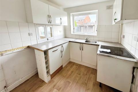 2 bedroom semi-detached house to rent, Griffiths Drive, West Midlands WV11