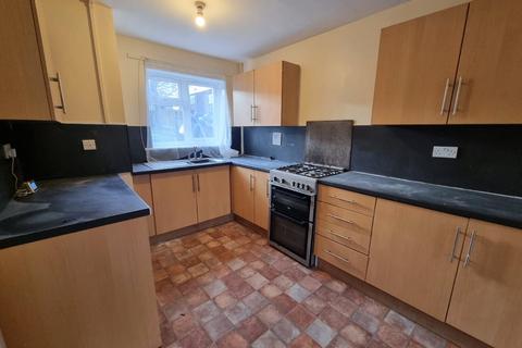 2 bedroom semi-detached house to rent, Coachwell Close, Shropshire TF3