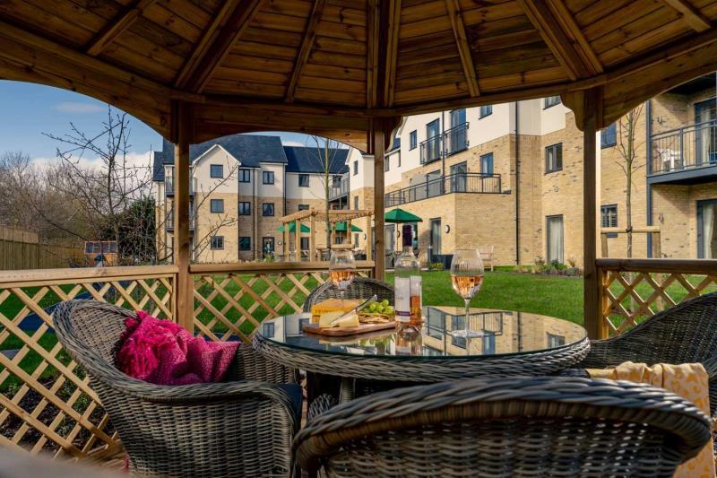 Landscaped gardens &amp; gazebo area