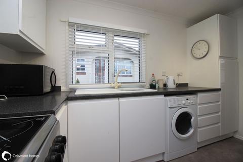 2 bedroom park home for sale, Court Mount, Birchington