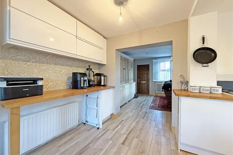 3 bedroom detached house for sale, Cross Lane, Bayston Hill