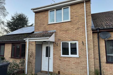 2 bedroom end of terrace house to rent, Peterborough PE4