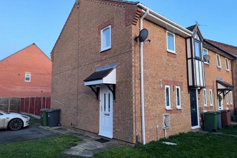 2 bedroom end of terrace house to rent, Peterborough PE2