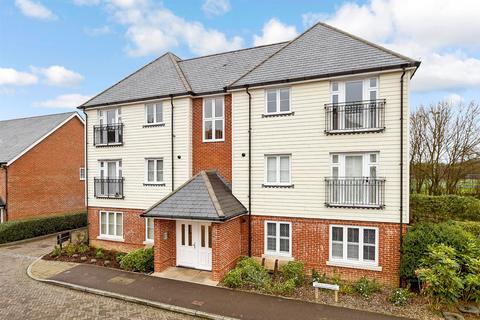 1 bedroom apartment for sale, Longhurst Avenue, Horsham, West Sussex