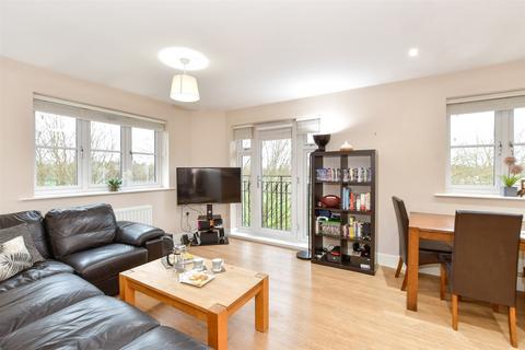 1 bedroom apartment for sale, Longhurst Avenue, Horsham, West Sussex