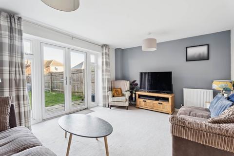 4 bedroom end of terrace house for sale, Tun Furlong, Pitstone