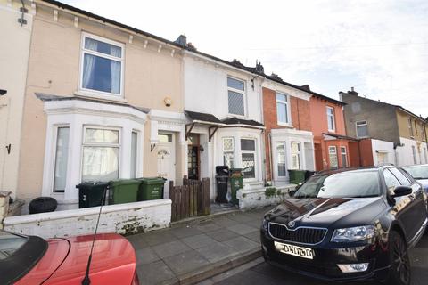 2 bedroom terraced house to rent, Eastfield Road, Southsea PO4