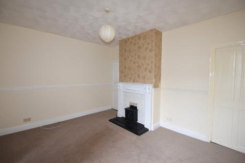 2 bedroom terraced house to rent, Eastfield Road, Southsea PO4