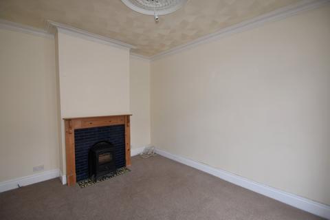 2 bedroom terraced house to rent, Eastfield Road, Southsea PO4