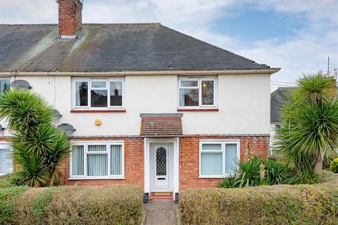 1 bedroom flat for sale, 11 Lamb Crescent, Wombourne