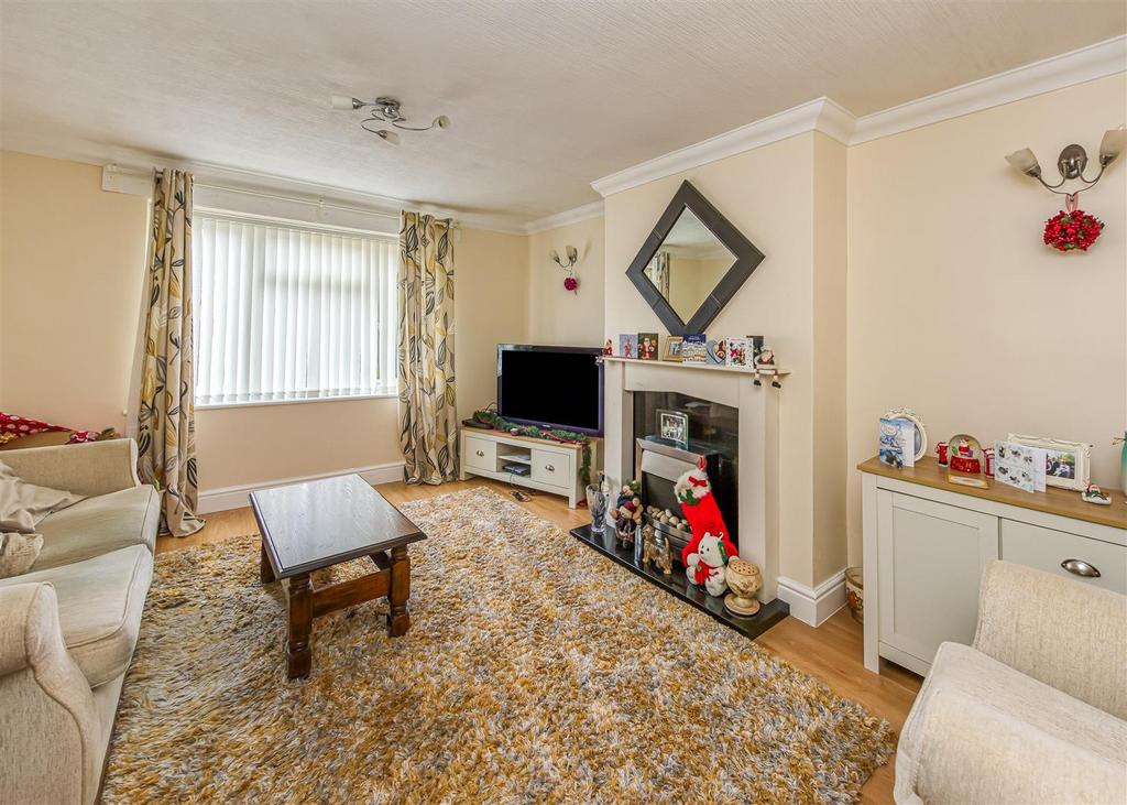 11 Lamb Crescent-Living Room.jpg