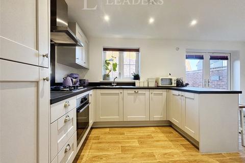 4 bedroom detached house for sale, Thompson Close, Paddock Wood, Tonbridge