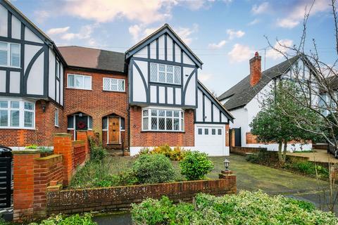 3 bedroom house for sale, Forest Way, Woodford Green