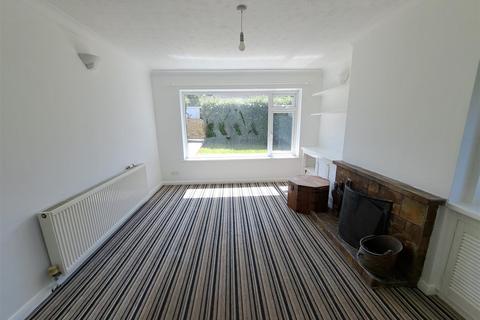 3 bedroom bungalow to rent, Treneglos, Frogpool