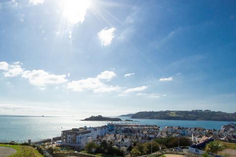 2 bedroom apartment for sale, Cliff Road, Plymouth, PL1