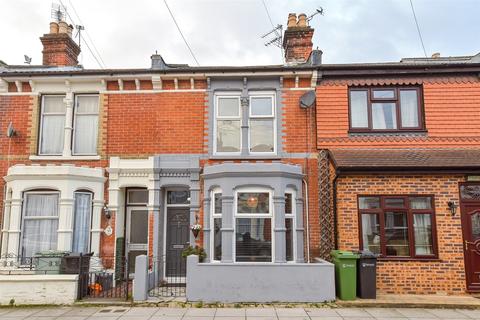 3 bedroom terraced house for sale, Folkestone Road, Baffins, Portsmouth, Hampshire