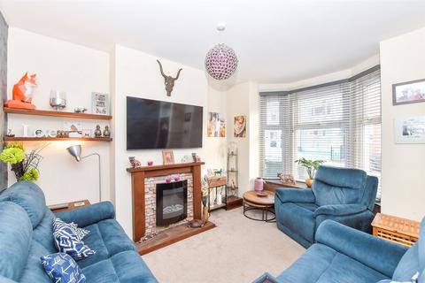 3 bedroom terraced house for sale, Folkestone Road, Baffins, Portsmouth, Hampshire