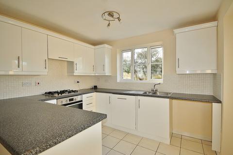 4 bedroom end of terrace house for sale, Cranberry Road, Witney, OX28