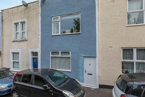 2 bedroom terraced house to rent, Hebron Road, Bristol BS3