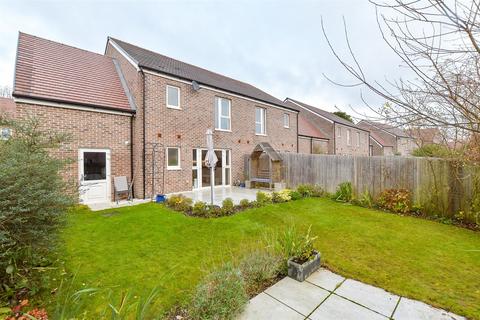 3 bedroom semi-detached house for sale, Anna Sewell Way, Chichester, West Sussex