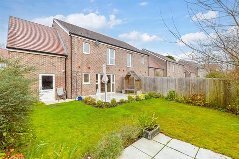 3 bedroom semi-detached house for sale, Anna Sewell Way, Chichester, West Sussex