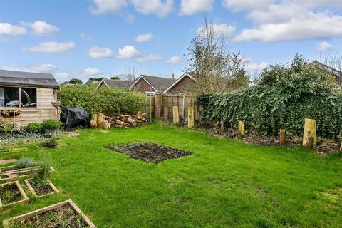 3 bedroom detached bungalow for sale, Cumberland Avenue, Goring-By-Sea, Worthing, West Sussex