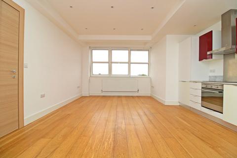 1 bedroom flat for sale, Croydon Road, Beckenham, BR3