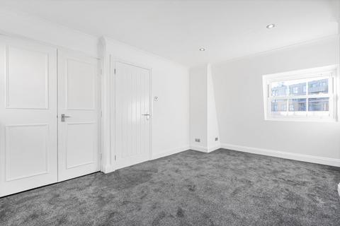 3 bedroom terraced house for sale, Hayfield Passage, London, E1