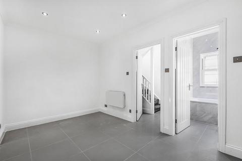 undefined, Hayfield Passage, London, E1