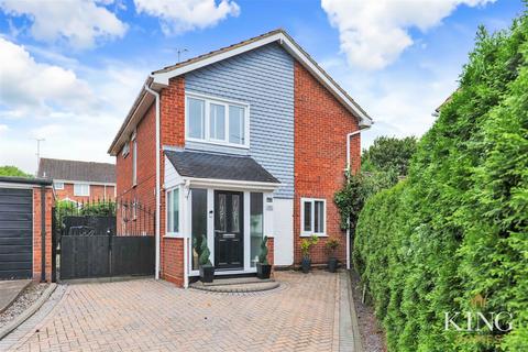 4 bedroom detached house for sale, Meriden Close, Winyates Green, Redditch