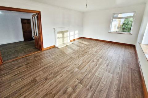 undefined, Valley Drive, Hull HU10
