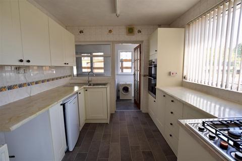 3 bedroom semi-detached bungalow to rent, Stubbsfield Road, Newcastle-under-Lyme