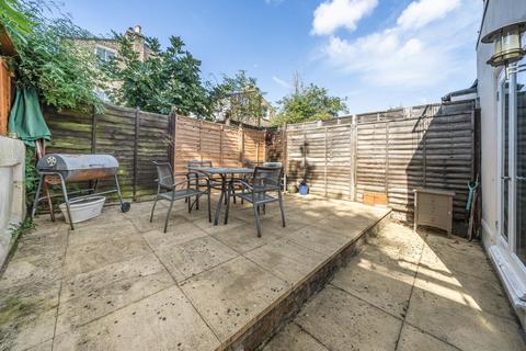 2 bedroom flat for sale, Rattray Road, Brixton