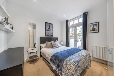 2 bedroom flat for sale, Rattray Road, Brixton