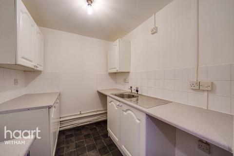 2 bedroom maisonette for sale, St Nicholas Close, Witham