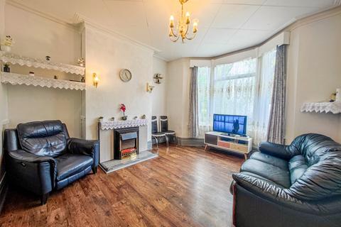 4 bedroom terraced house for sale, Plumstead Common Road, Plumstead, SE18 2RT