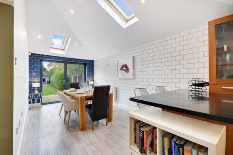 22 Widford Road, Chelmsford, CM2 9AR
