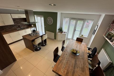 4 bedroom detached house for sale, Becconsall Gardens, Hesketh Bank, Preston