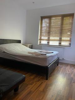 1 bedroom flat to rent, 2-12 Cambridge Heath Road, London, E1