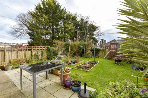 2 bedroom ground floor flat for sale, Grove Road, Ventnor, Isle of Wight