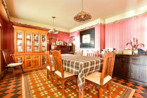 4 bedroom character property for sale, Turners Hill Road, East Grinstead, West Sussex