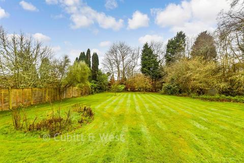 4 bedroom character property for sale, Turners Hill Road, East Grinstead, West Sussex