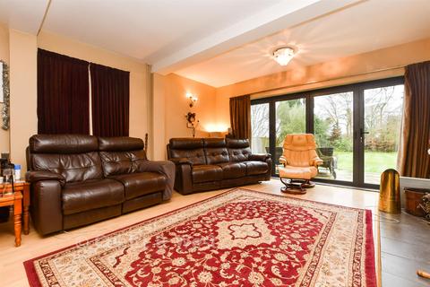 4 bedroom character property for sale, Turners Hill Road, East Grinstead, West Sussex