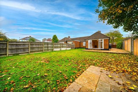 10 The Glen, Croydon, CR0 5EN