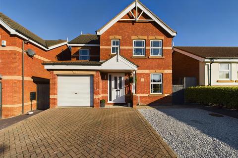 4 bedroom detached house for sale, Cadman Road, Bridlington