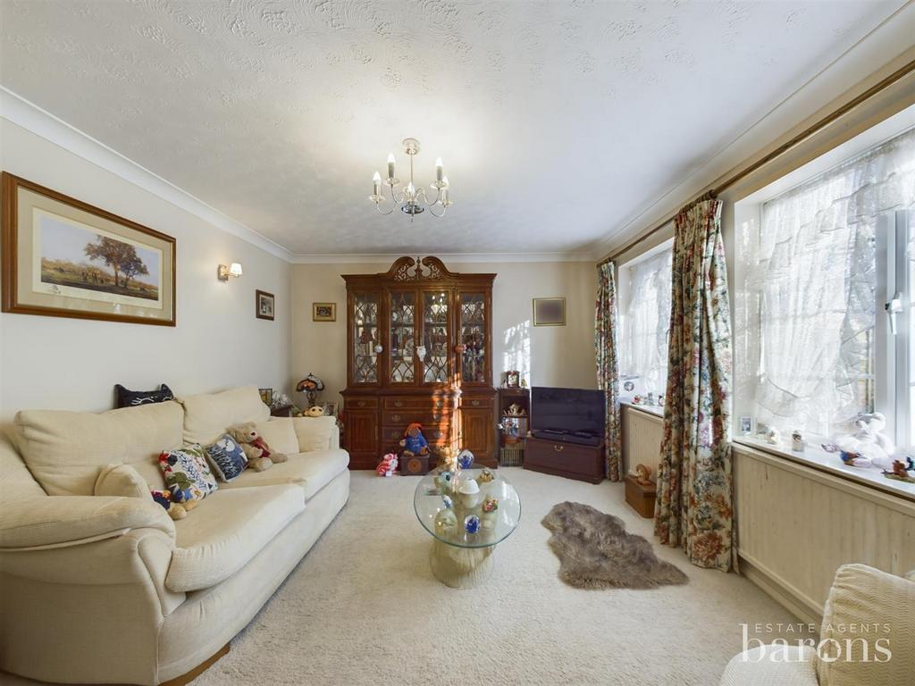 CAM01093 G0-PR0460-STILL011.jpg