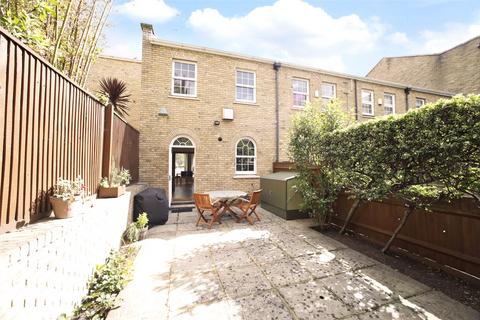 3 bedroom terraced house for sale, Elizabeth Square, London, SE16