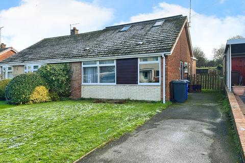 4 bedroom semi-detached house for sale, Walford Road, Rolleston on Dove, Burton-on-Trent, DE13